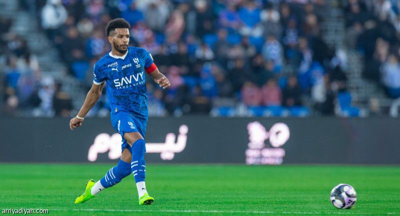 البليهي بين الأهلي والهلال