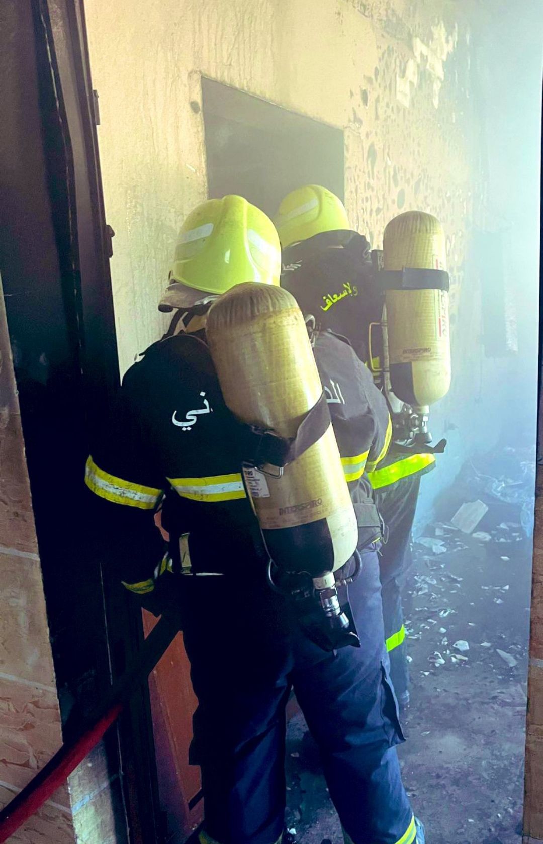 السيطرة على حريق شب في أحد المنازل بولاية ‎مدحاء