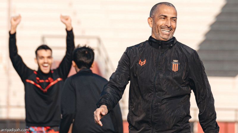 لموشي لا يعرف الانتصار بتحديات الأهلي