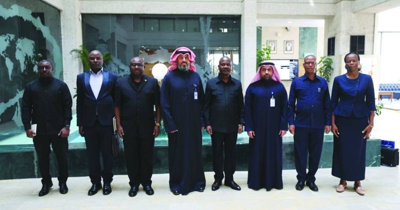 صندوق التنمية يستضيف وفداً عسكرياً من تنزانيا