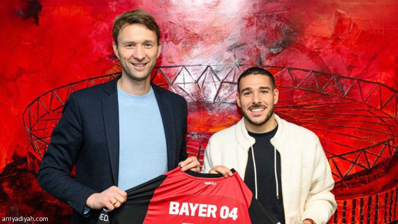 أستون فيلا يعير بوينديا إلى ليفركوزن