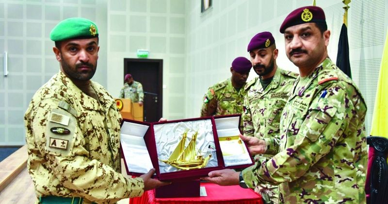 معهد الحرس الأميري يخرّج دورة أمن وحماية الشخصيات