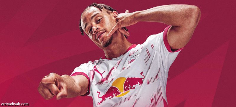 بـ 50 مليونا.. لايبزيج يضم سيمونز