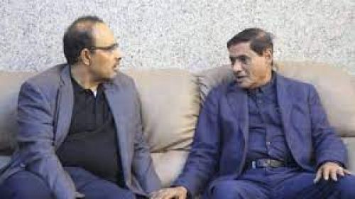 المكتب التنفيذي بحضرموت يندد بتدخلات البحسني وبن ماضي يحذر من المساس بالسلطة المحلية