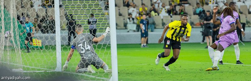 الاتحاد يحبط الخلود بريمونتادا ثالثة