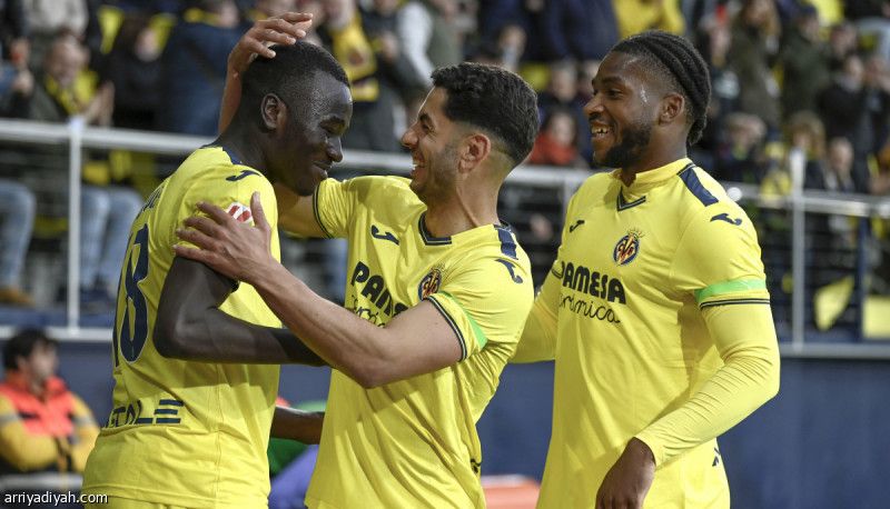 «الغواصات» تغرق بلد الوليد.. والسلبية تخيم على خيتافي وإشبيلية