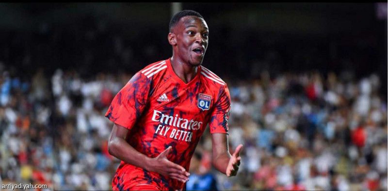 ليجا ثاني صفقات الرياض الشتوية