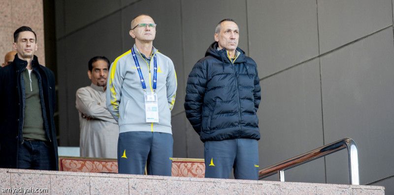 تبقى مواجهتان.. دونيس يطبق عقوبة الانضباط