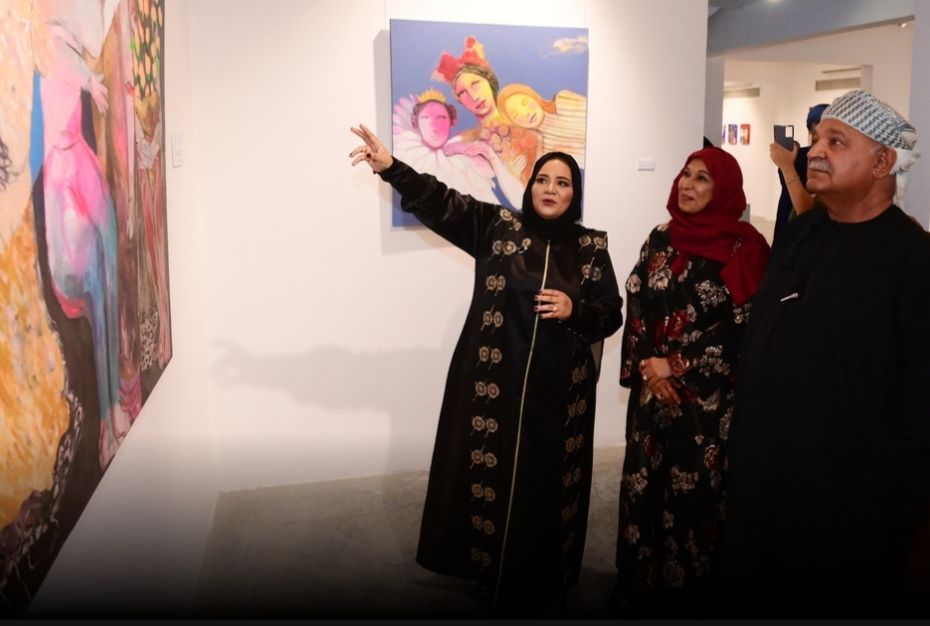 “شخوص أمي” تجربة فنية تعكس واقع الأم في تشكيل الفرد والمجتمع