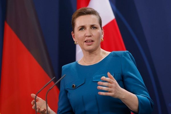 الدانمارك تقرر تعزيز وجودها العسكري بالقطب الشمالي.. وتقول لـ”ترامب” إن غرينلاند ليست للبيع