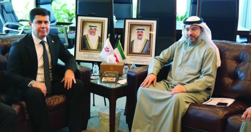 المبارك مستقبلاً الوزير زافقي زافقيزاده