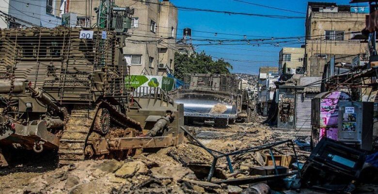 الاحتلال يحاصر لليوم الثانى مخيم الفارعة وبلدة طمون وسط اعتقالات وتجريف للبنية التحتية