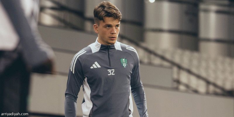 دامس يبعد بالعبيد.. وبقية الجدد على الدكة