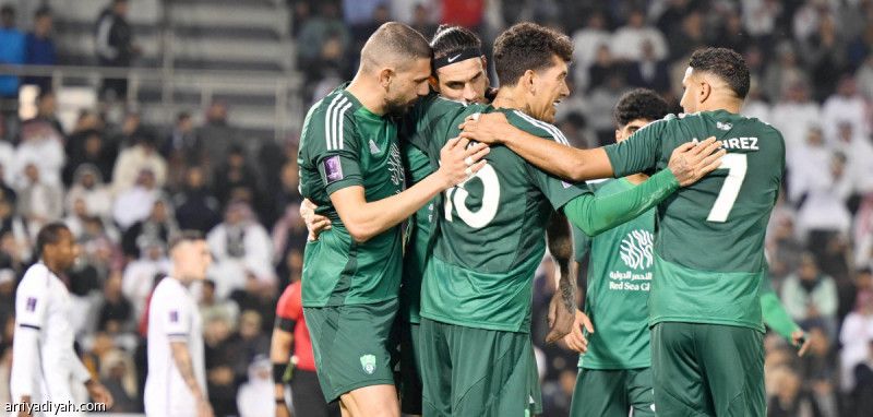 الأهلي ينهي عناد السد على ملعبه