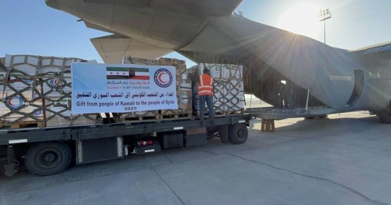 10 أطنان من المواد الغذائية والإيوائية إلى سوريا ضمن حملة «الكويت بجانبكم»