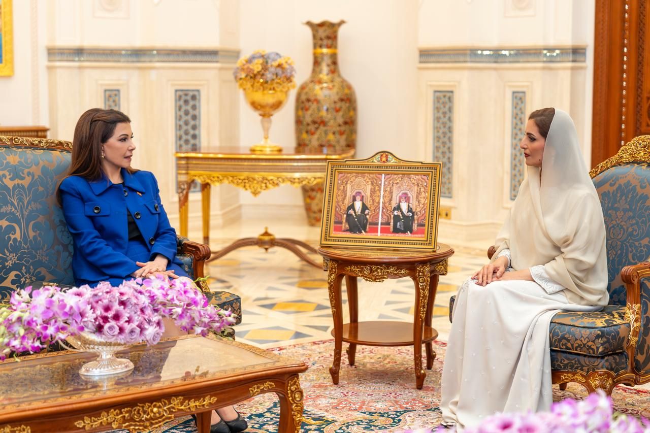 السيدة الجليلة تستقبل الفنانة ماجدة الرومي في قصر البركة العامر