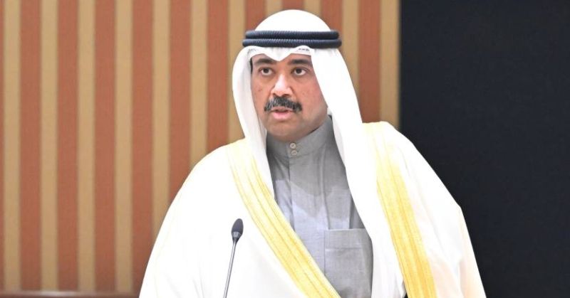 الشيخ عبدالله علي عبدالله السالم وزيرا للدفاع