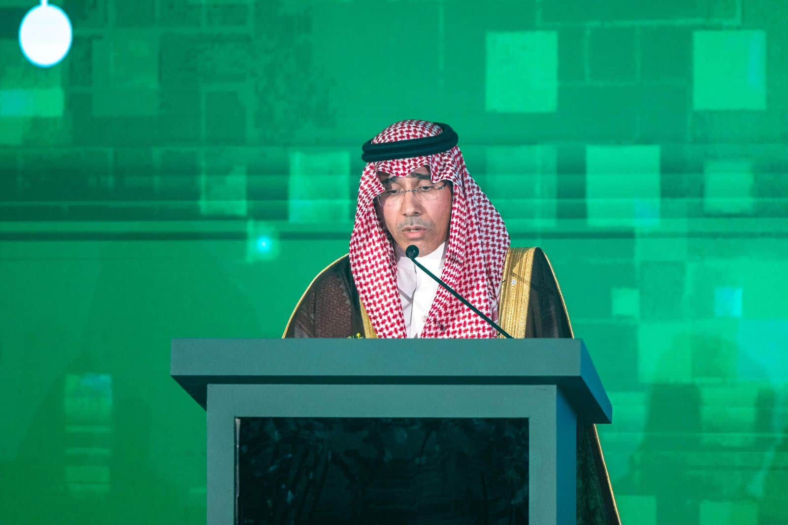 تدشين خدمات إلكترونية جديدة بمنصة “أبشر” لتعزيز خدمات الأحوال المدنية