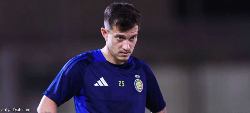 أوتافيو يدخل خيارات بيولي أمام الفيحاء