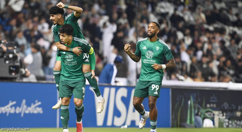 السعوديون يحسمون الصدارة.. ويستضيفون إياب الـ 16