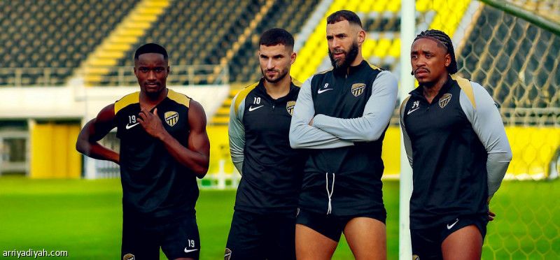 الاتحاد يضم أوناي وديابي.. وبنزيما يعود