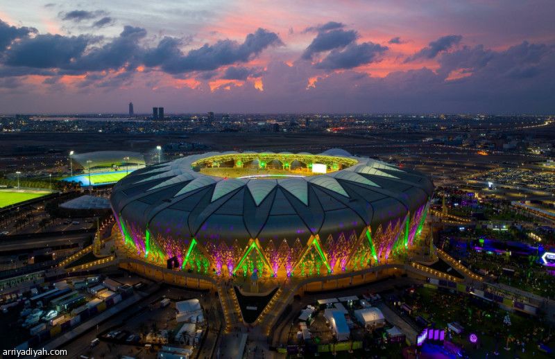 ملعب «الجوهرة» يتحـــول إلى بنــك