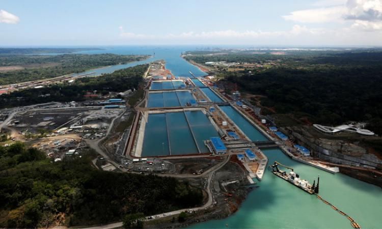 قناة بنما تنفي إعفاء السفن الأمريكية من الرسوم