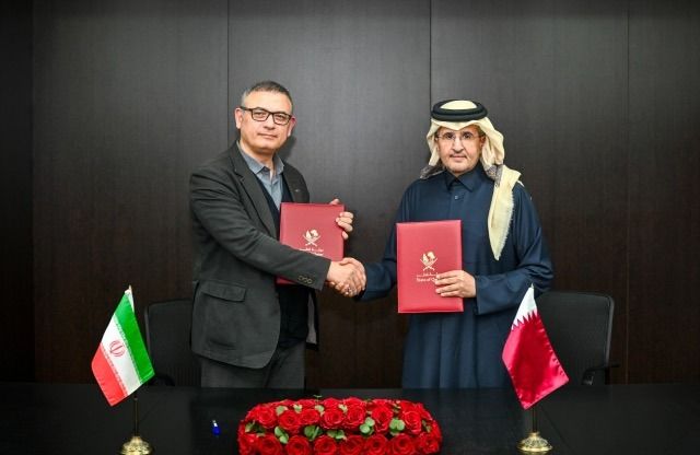 قطر وإيران توقعان مذكرة تفاهم في مجال النقل الجوي