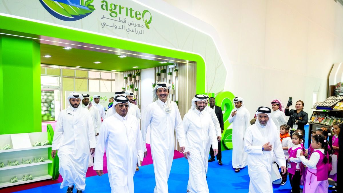 صاحب السمو يزور معرض قطر الزراعي الدولي