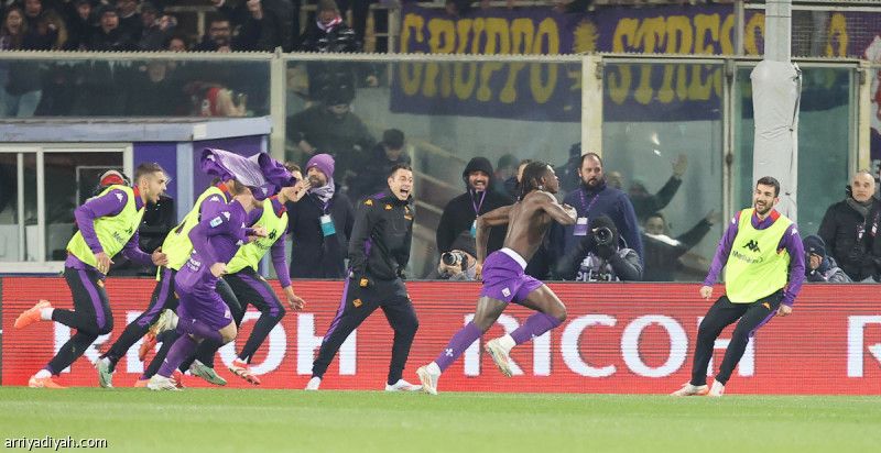 فيورنتينا يهز إنتر بثلاثية