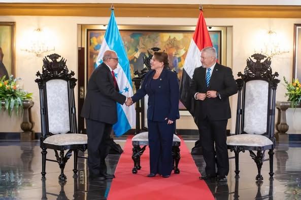 رئيسة هندوراس تشيد بالدور الرائد لمصر بقيادة الرئيس السيسي على الصعيدين الدولي والإقليمي