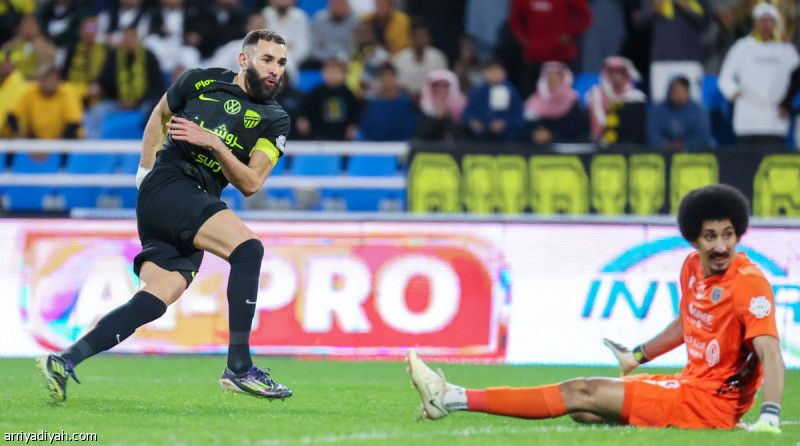بـ 24 هدفا.. ضربات الوقت البديل هواية بنزيما