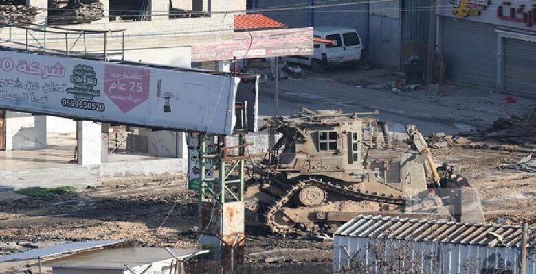 الاحتلال يواصل عدوانه على طمون ومخيم الفارعة جنوب طوباس لليوم السادس على التوالي