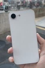 هل يستحق جوال iPhone SE 4 الانتظار؟ اعرف مواصفاته ومميزاته