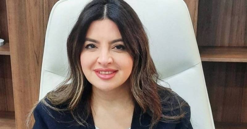 منال العصفور