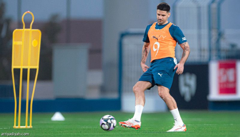 ميتروفيتش يعود عبر «المملكة أرينا»