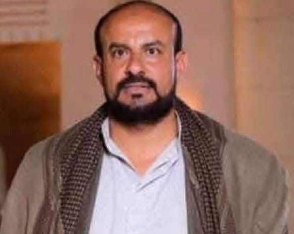 هددت باللجوء إلى خيارات أخرى..أسرة الشيخ "أبو شعر" تتهم الحوثيين بالتواطؤ مع القتلة ومحاولة طمس معالم الجريمة