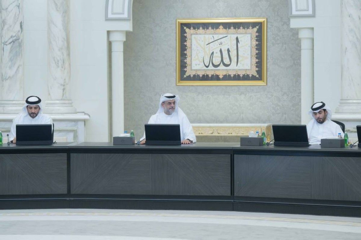 «تنفيذي الشارقة» يعدل الرسوم والمخالفات البلدية
