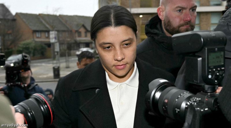 محكمة بريطانية تُبرئ سامانثا من العنصرية