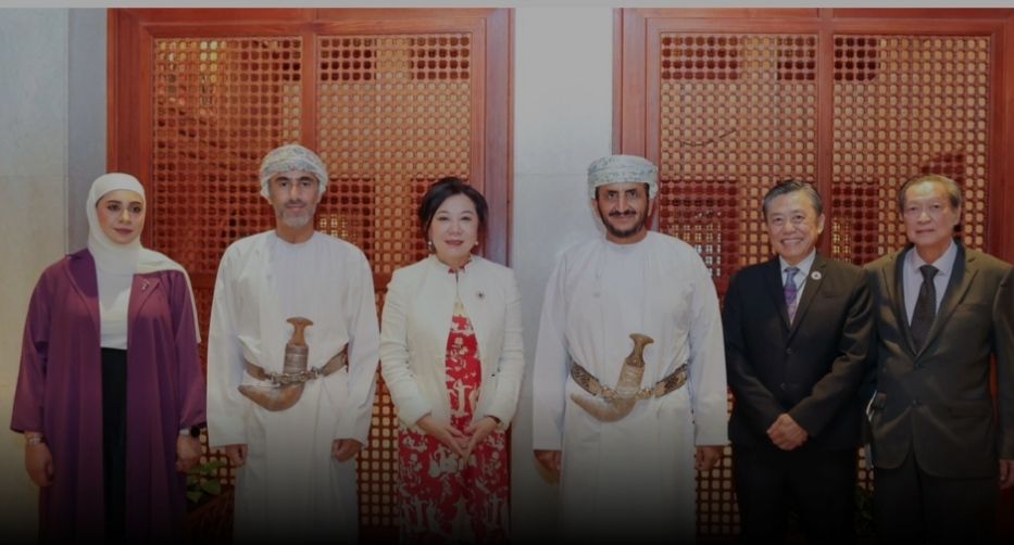 وكيل الخارجية للشؤون السياسية يلتقي رئيسة الجمعية الدولية للملاح الصيني “تشنغ خه”