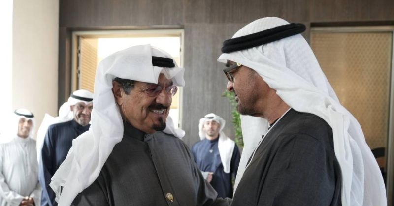 رئيس دولة الإمارات يستقبل رئيس الوزراء على هامش القمة العالمية للحكومات