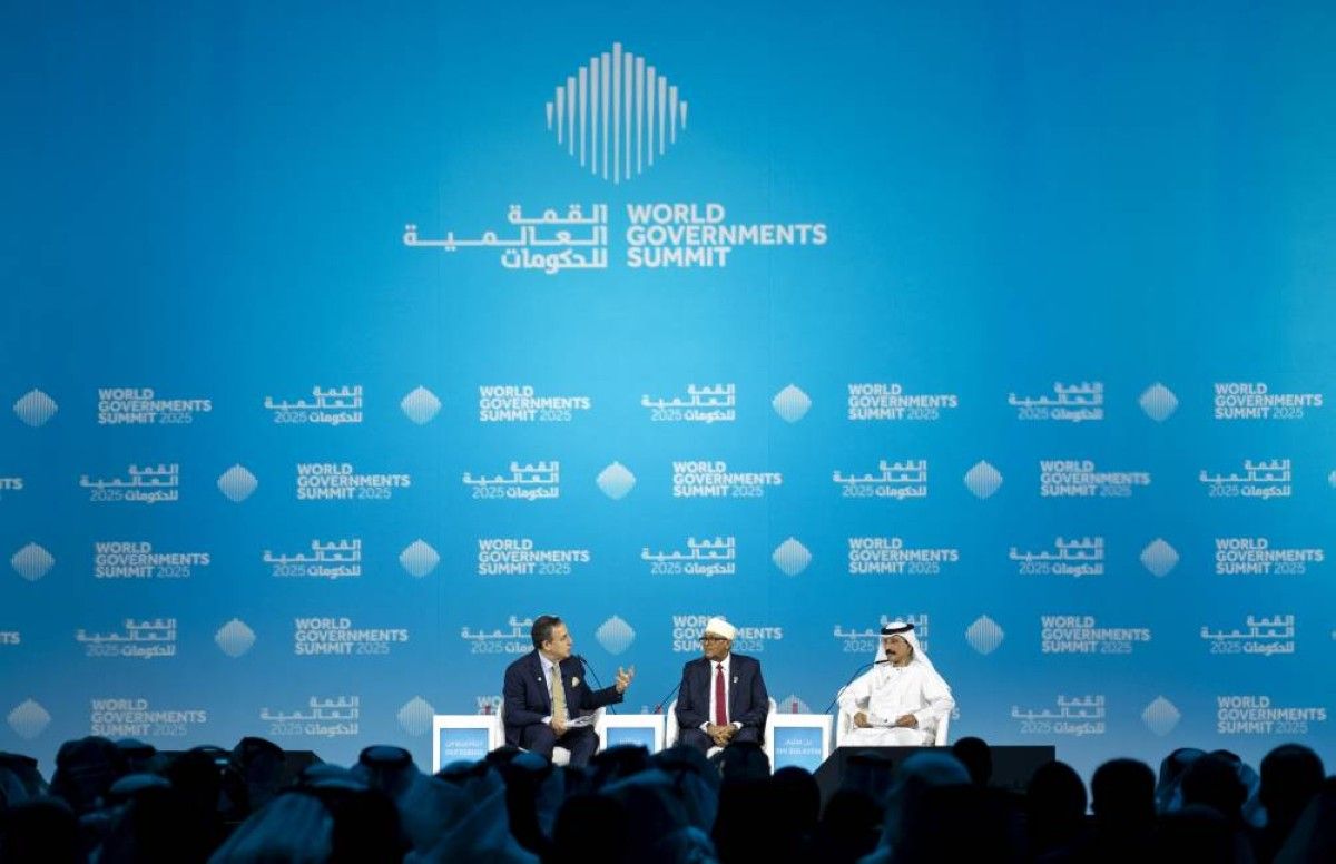 رئيس أرض الصومال وسلطان بن سليم يناقشان دور الاستثمارات في تغيير المشهد الاقتصادي