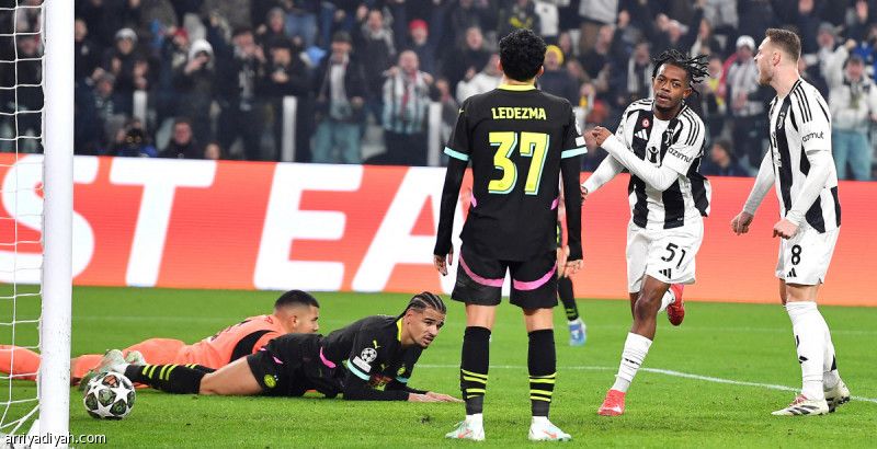 مبانجولا ينقذ يوفنتوس من مطب آيندهوفن