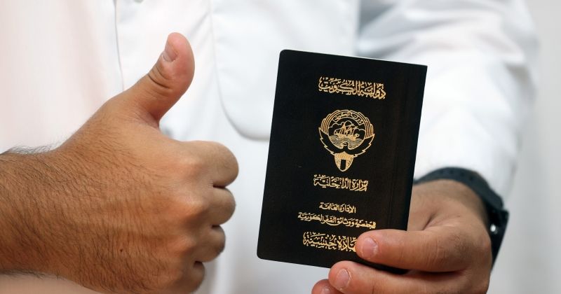 من أُسقطت جنسيته للمساس بولائه للبلاد عضو في «حزب الله» يقيم بالخارج