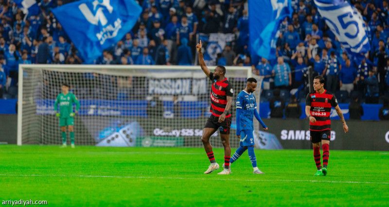 أمام بونو.. ثالث محاولات كوناتي تنجح