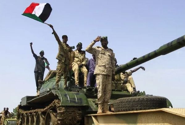 الجيش السوداني يعلن سيطرته على مقر ميليشيا الدعم السريع في كافوري