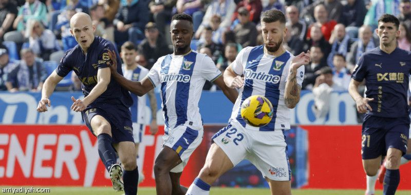 قبل الطرد.. الحدادي يمنح ليجانيس التعادل