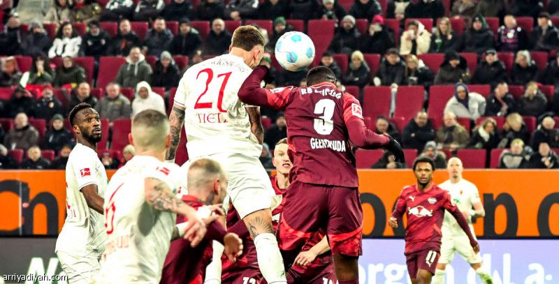 لايبزيج يعود إلى النزيف بسلبية أوجسبورج