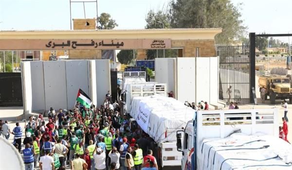 عضو وفد المساعدات الكويتي لغزة: مصر قدمت التسهيلات كافة لإيصال الدعم لغزة دون مقابل