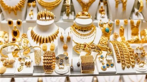 جرام الذهب الصافي عيار 21 يسجل قفزة كبيرة في السعودية ليتجاوز هذه القمة التاريخية
